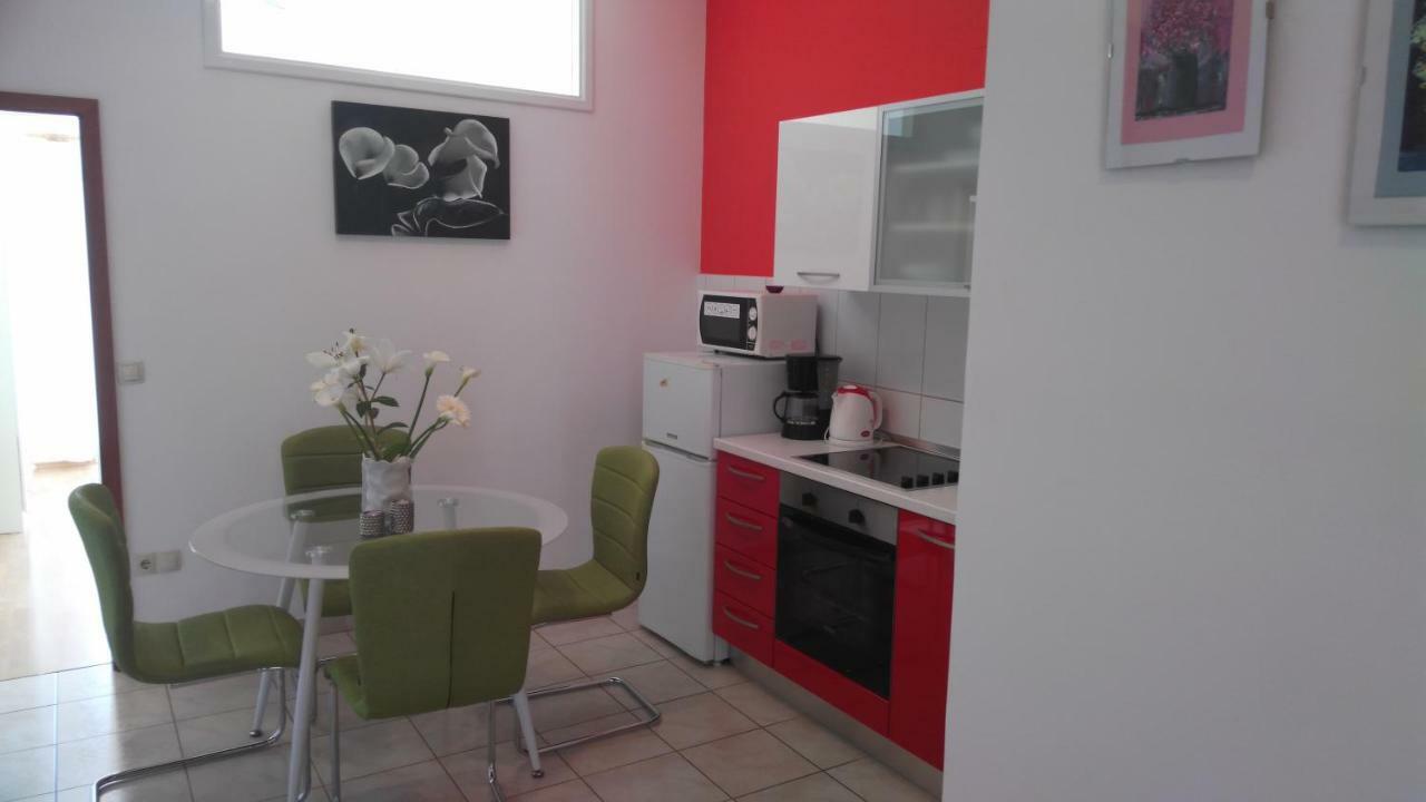 טרוגיר Apartments Zunic מראה חיצוני תמונה