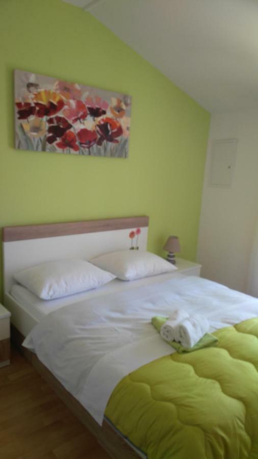 טרוגיר Apartments Zunic מראה חיצוני תמונה